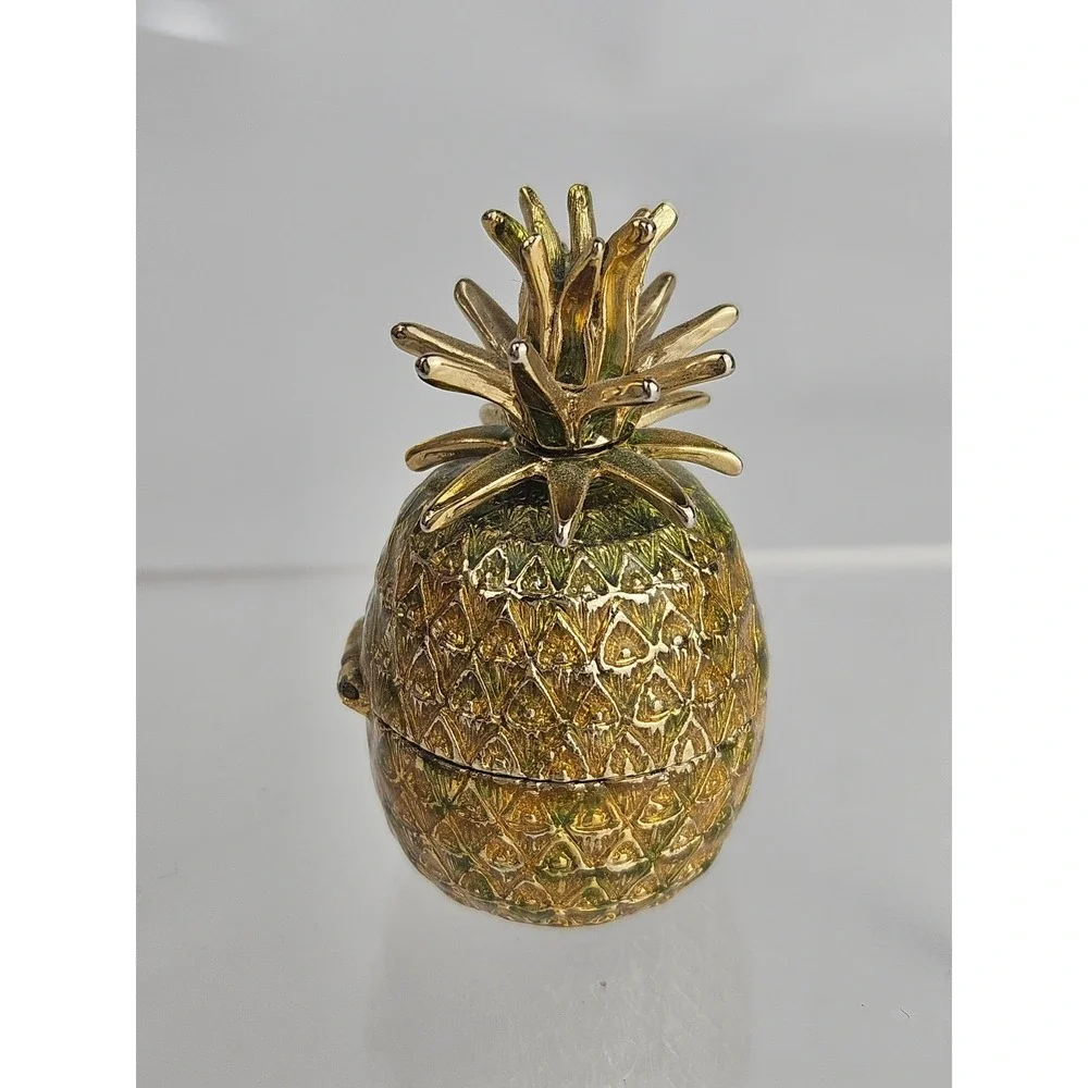Monet Enameled Pineapple Keepsake Pill Trinket Box Gold Tone